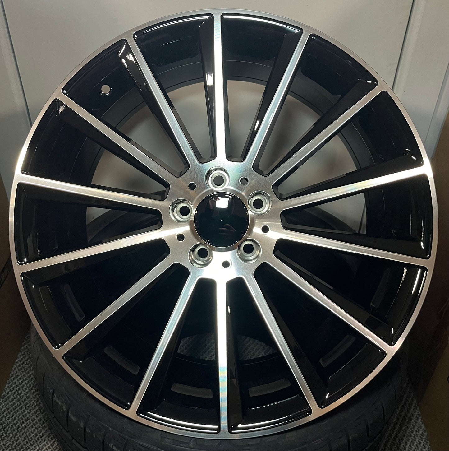 MERC 466 19X8X9 5X112 BMF