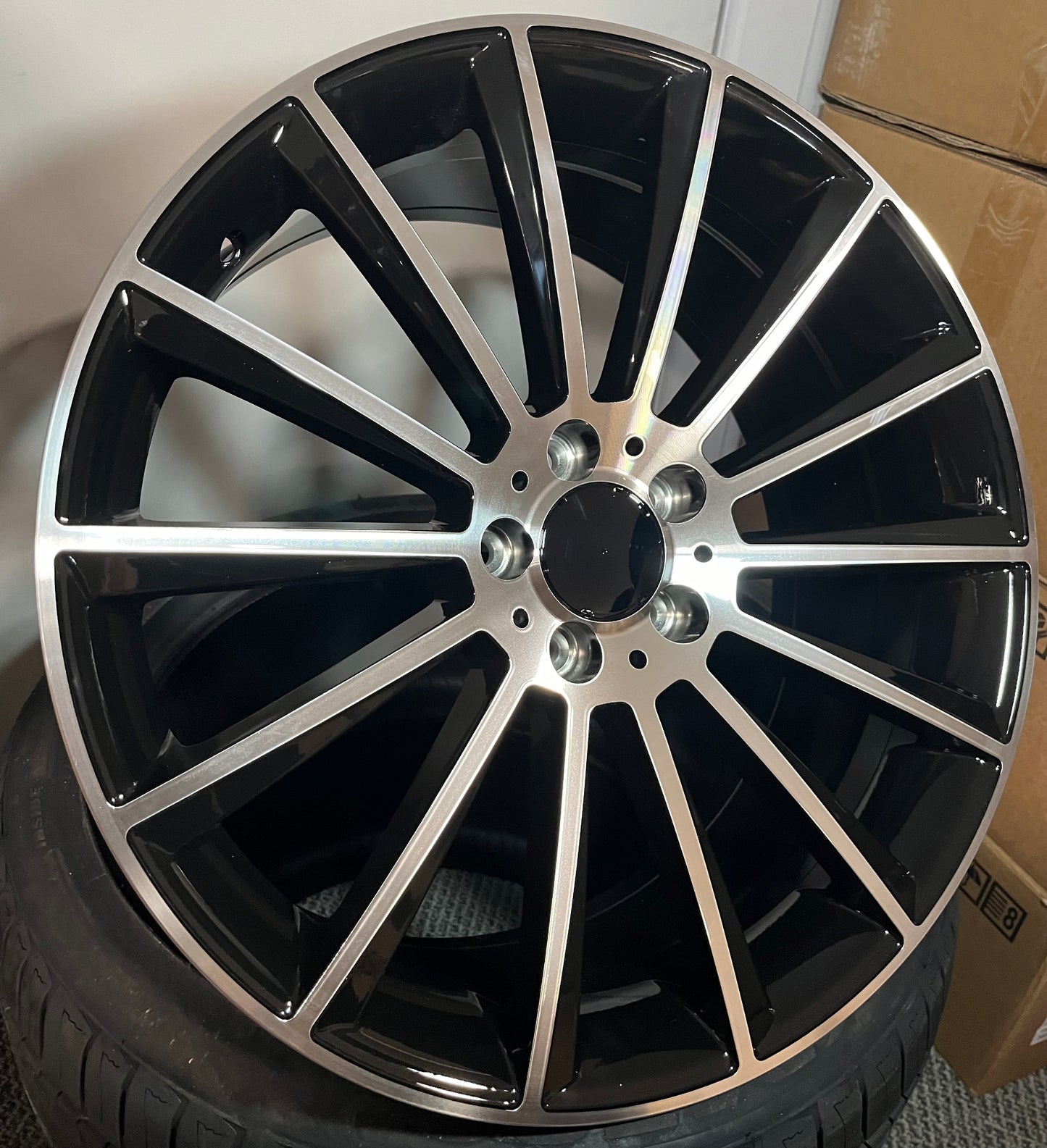 MERC 466 19X8X9 5X112 BMF