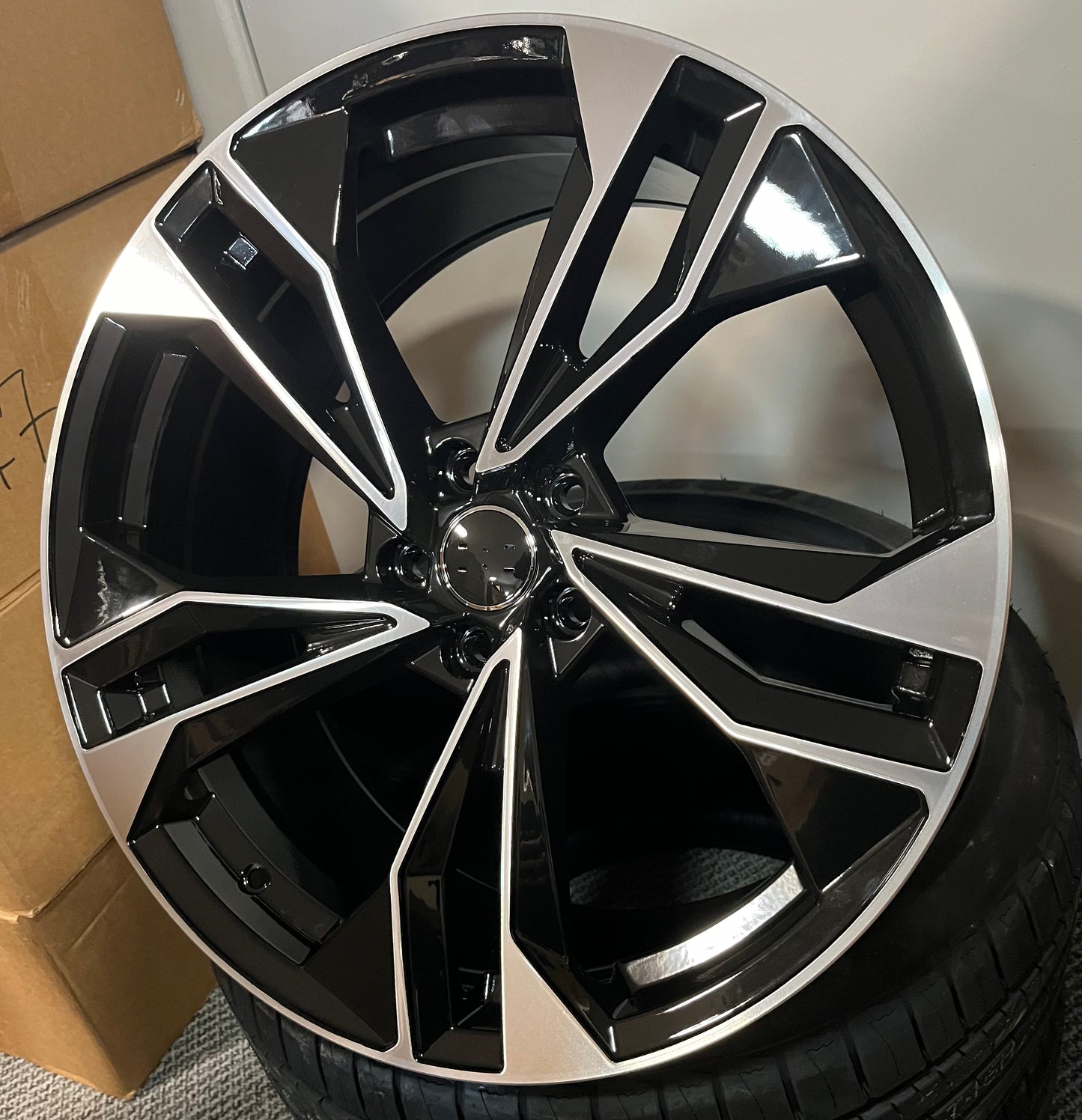 AUDI 823 20X9.0 5X112 BMF