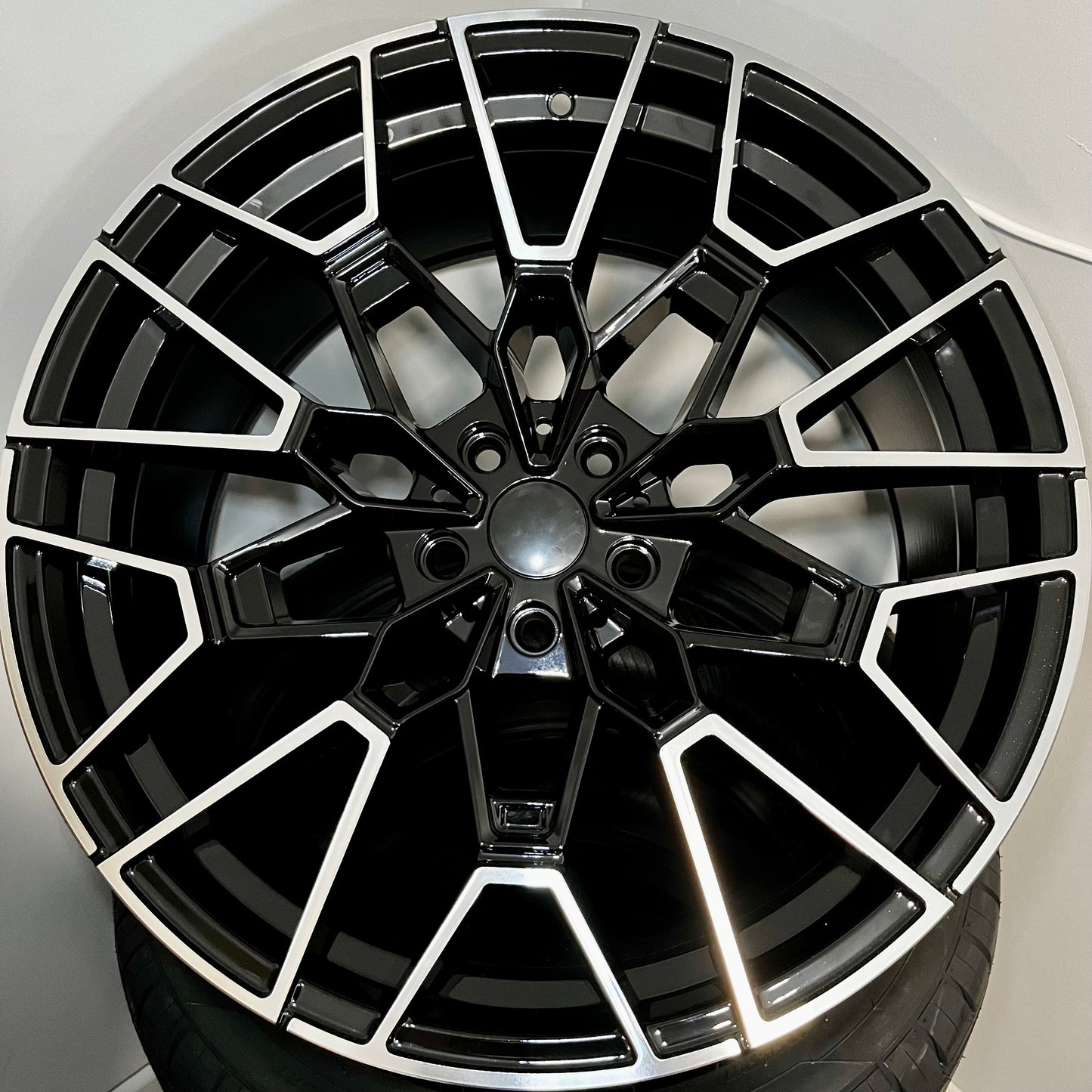BMW 360 20X8.5X9.5 5X112 BLACK M/F