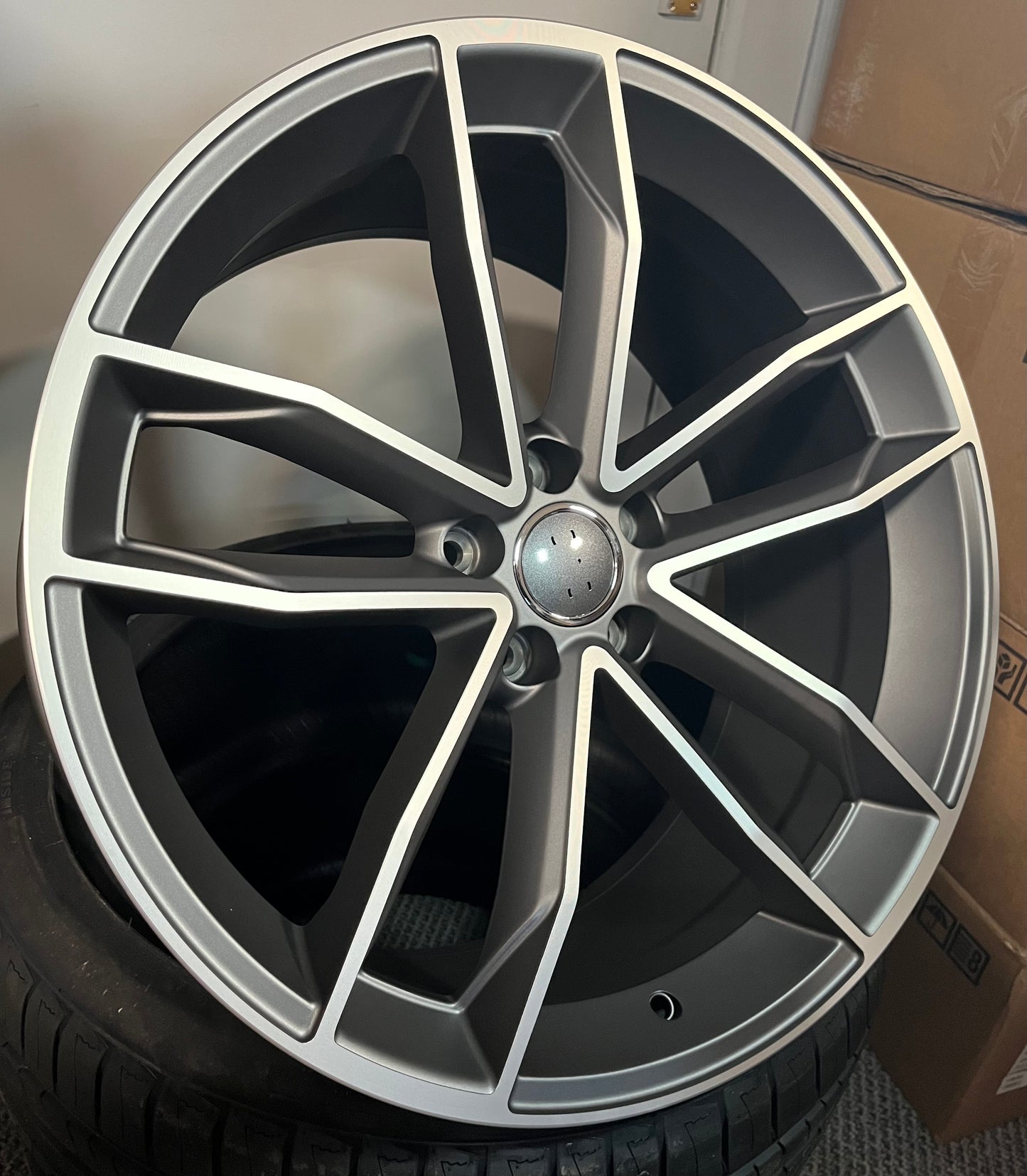 AUDI 985 20X9.0 SATIN GUNMETAL M/F