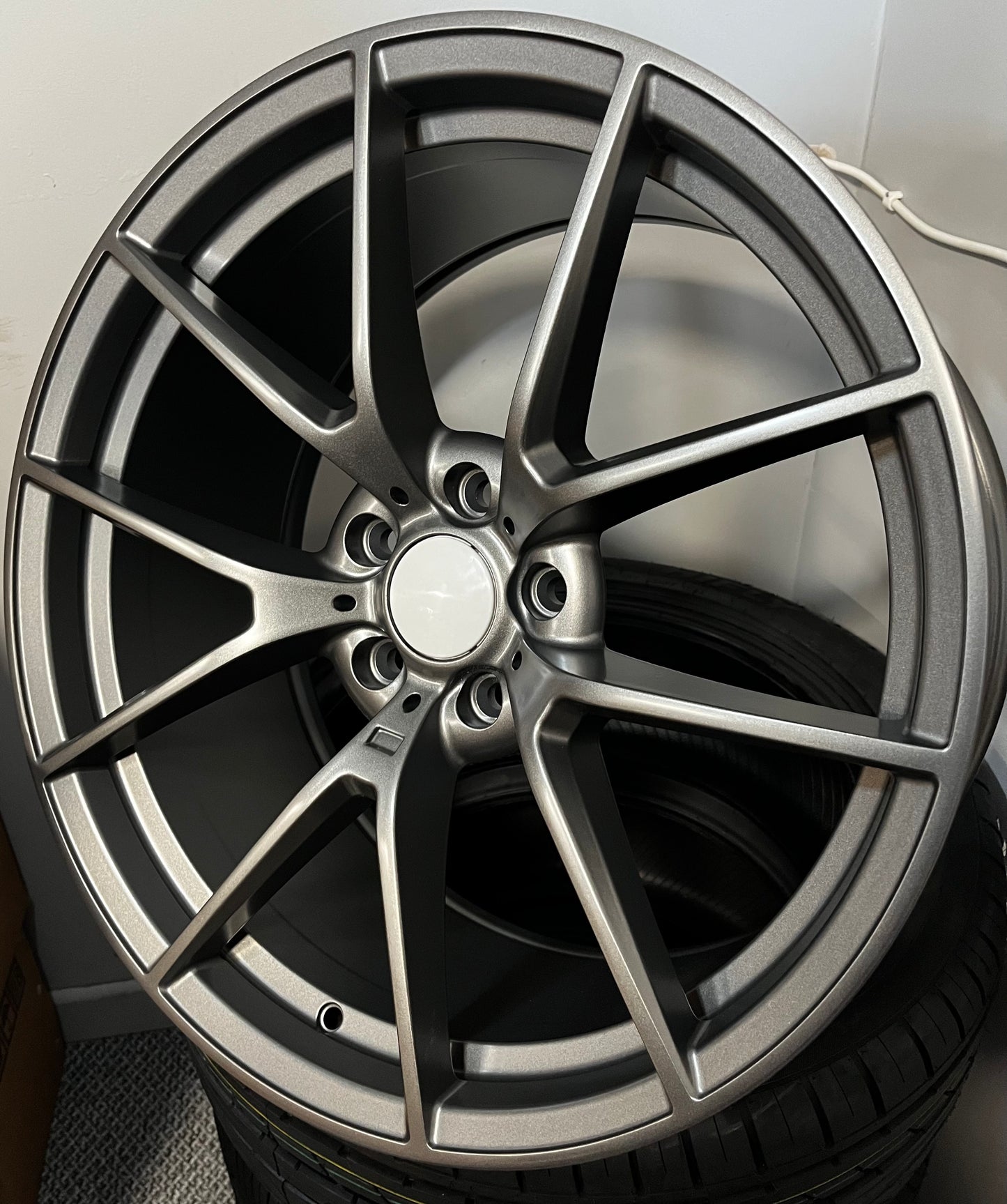 BMW 547 19X8.5/9.5 5X120 SATIN G/M