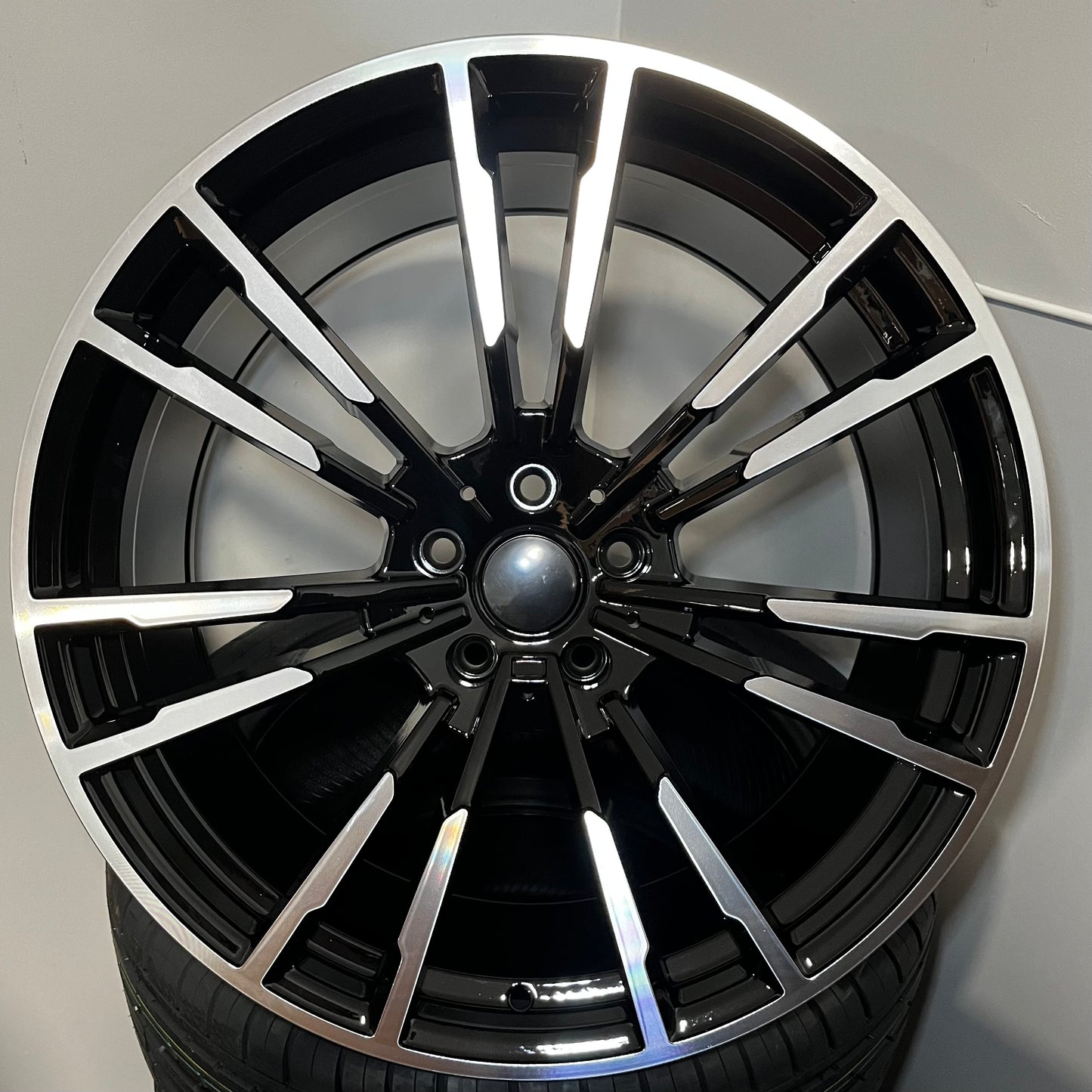 BMW 543 20X8.5X9.5 5X112 BLACK M/F
