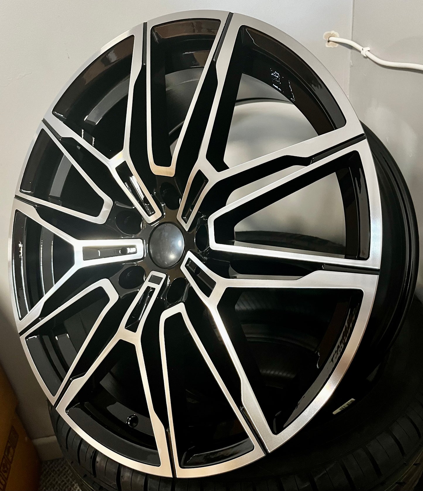 BMW 871 19X8.5 5X120 BLACK M/F