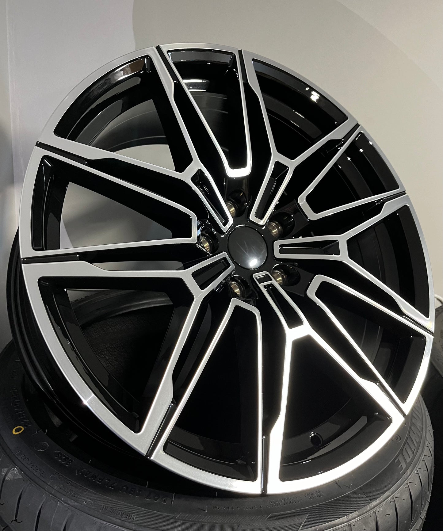 BMW 871 19X8.5F 5X112 BLACK M/F