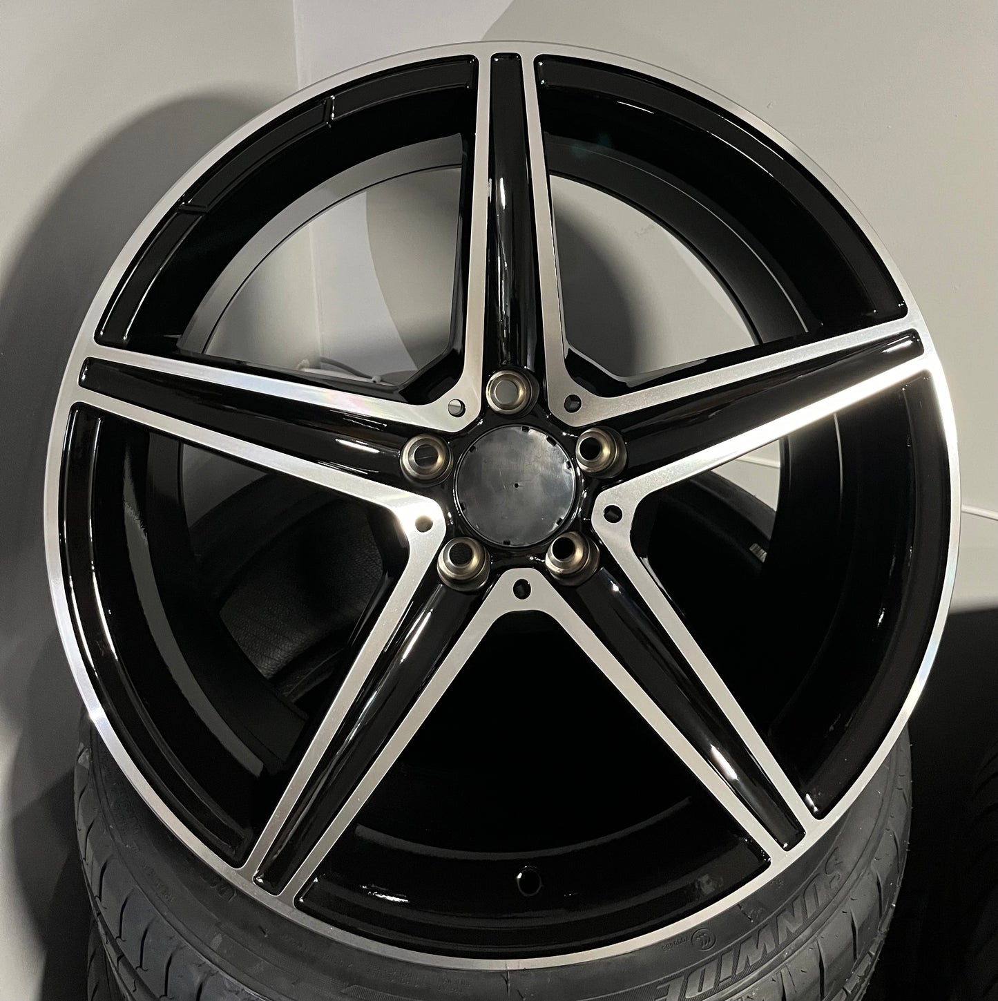 MERC 8376 19X8.0X9.0 5X112 BLACK M/F
