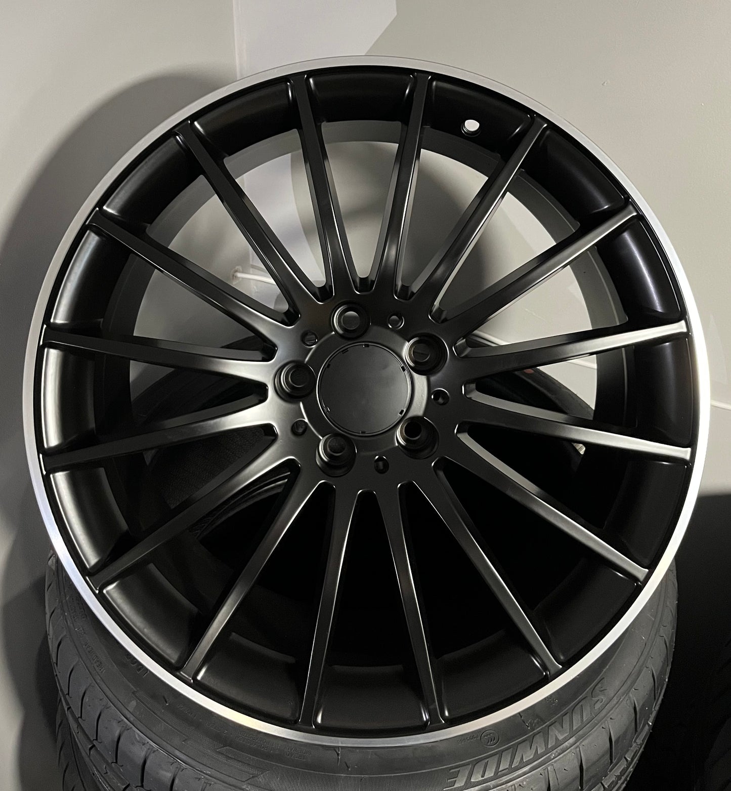 MERC 365 19X8.0 5X112 SATIN BLACK M/L