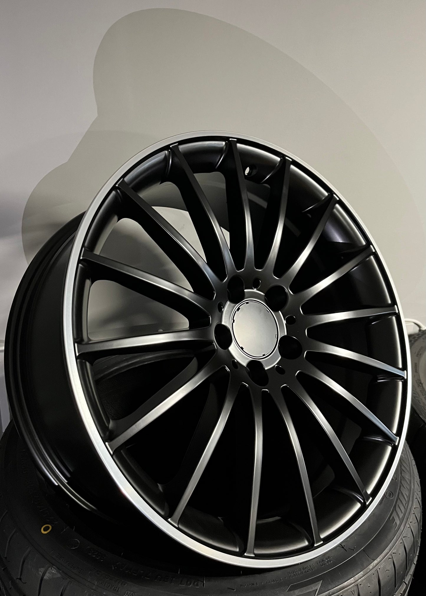 MERC 365 19X8.0 5X112 SATIN BLACK M/L