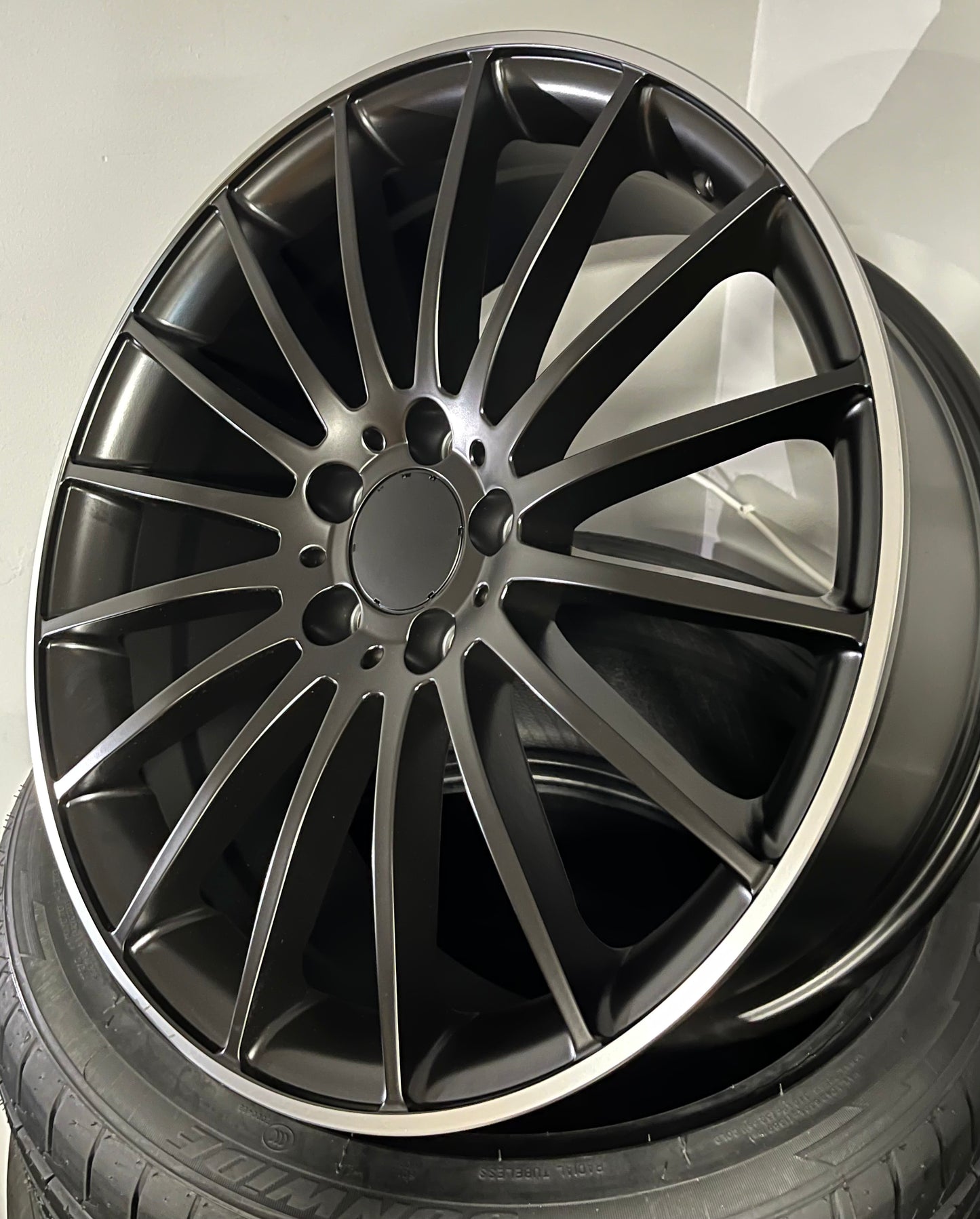 MERC 365 19X8.0 5X112 SATIN BLACK M/L