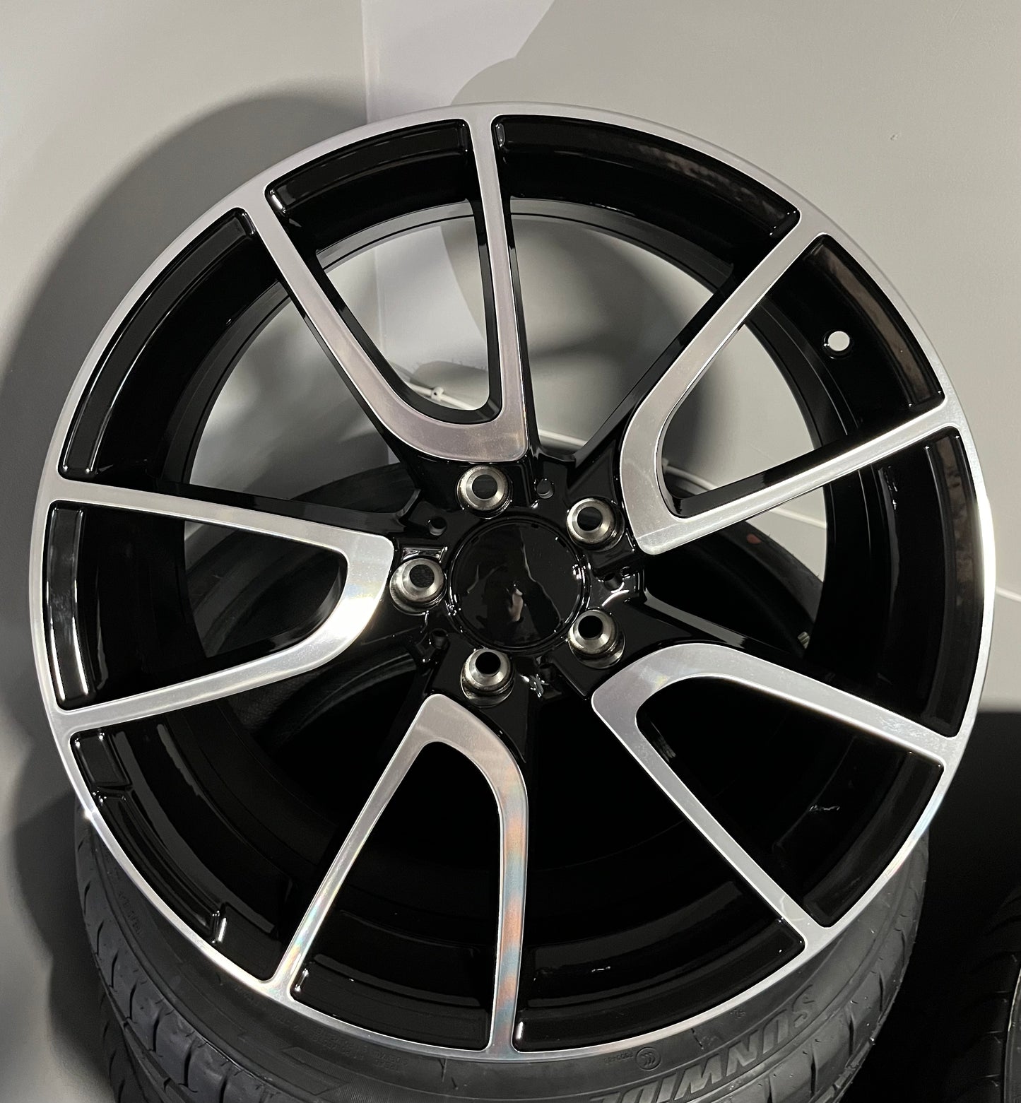 MERC 461 19X8.5X9.5 5X112 BLACK M/F