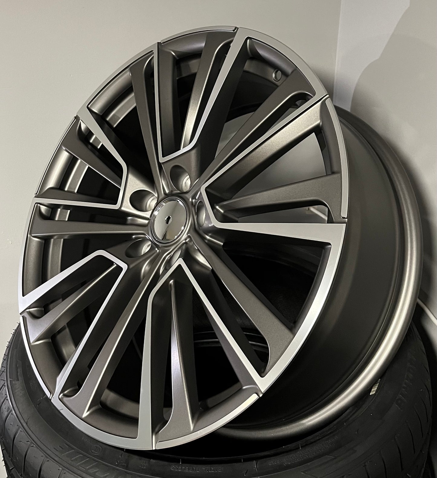 VW 616 19X8.0 5X112 SATIN GMF