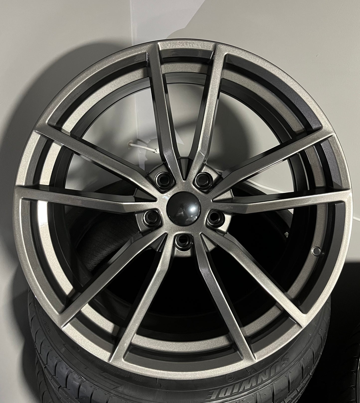 VW 991 19X8.0 5X112 GUNMETAL