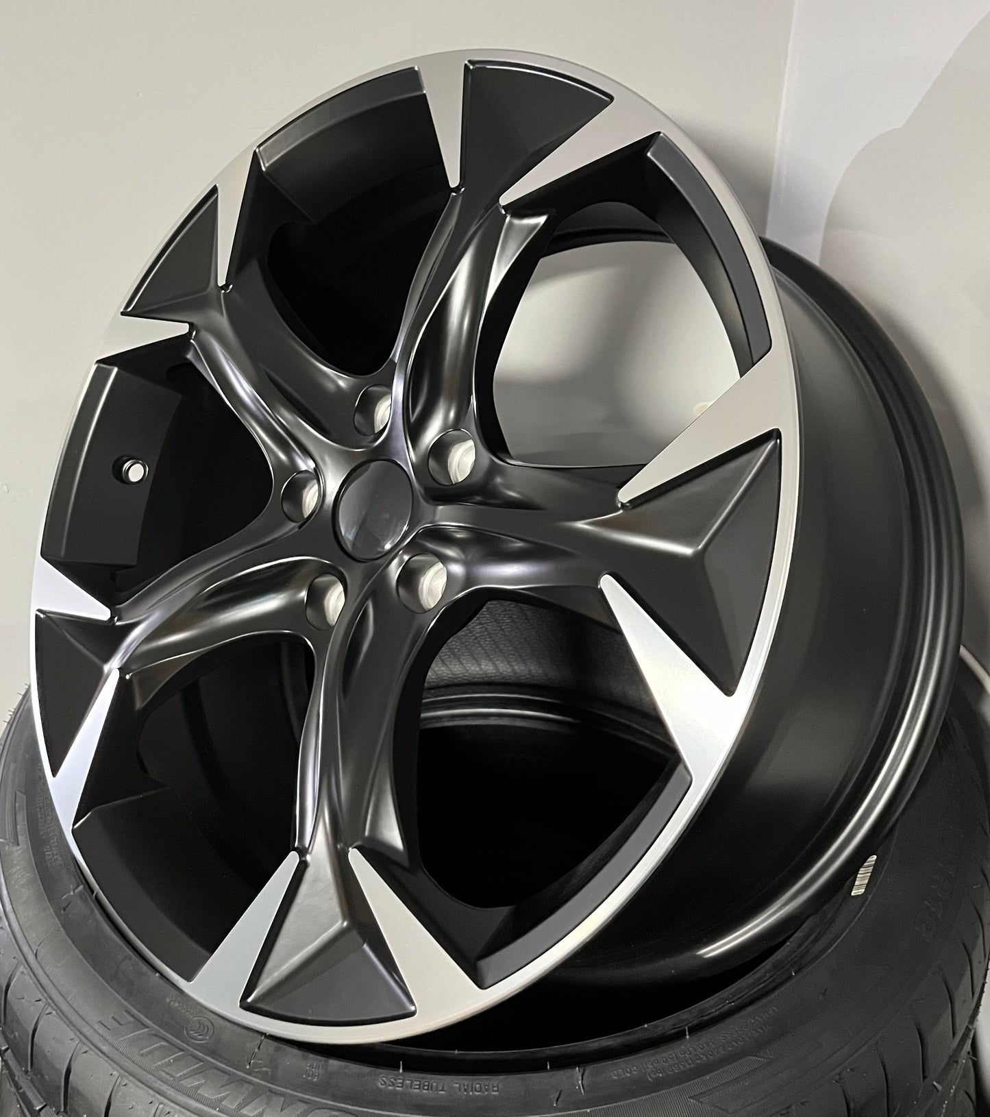 VW 541 18X8.0 5X112 SATIN BLACK MACHINE SPOKE ( CUPRA )