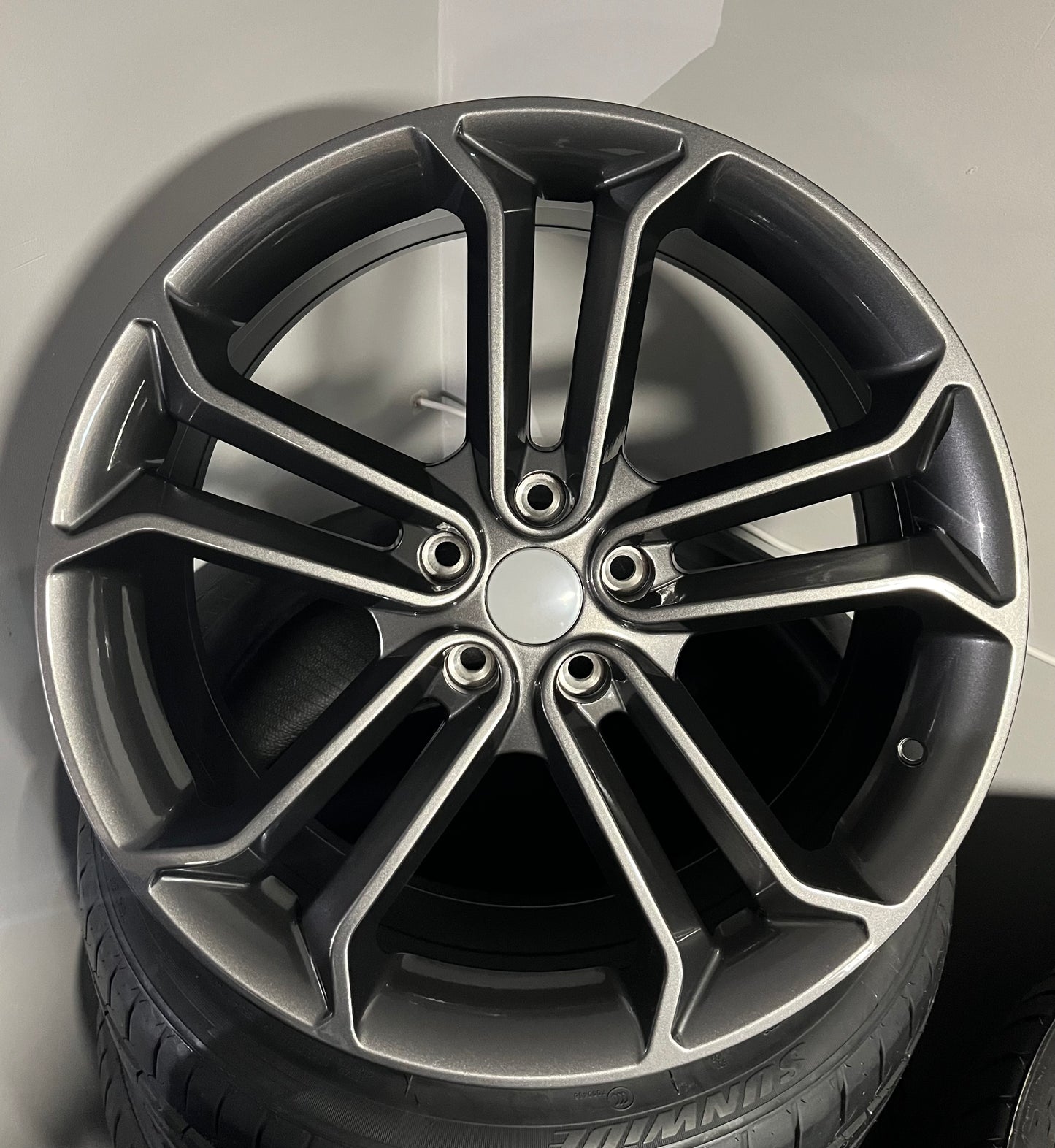 FORD 217 19X8.0 5X108 S/GM