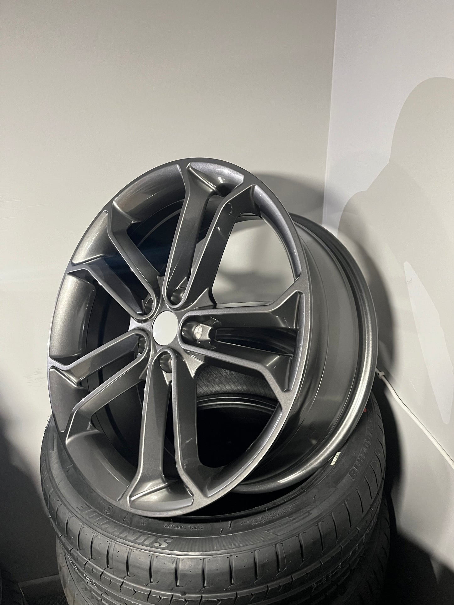 FORD 217 19X8.0 5X108 S/GM