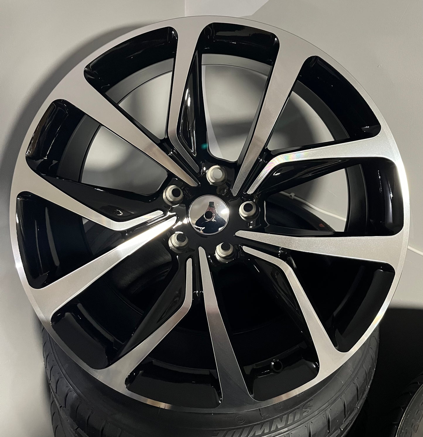 VAX 976 20X8.5 5X115 BLACK M/F (2017 NEW MODEL UP INSIGNIA)
